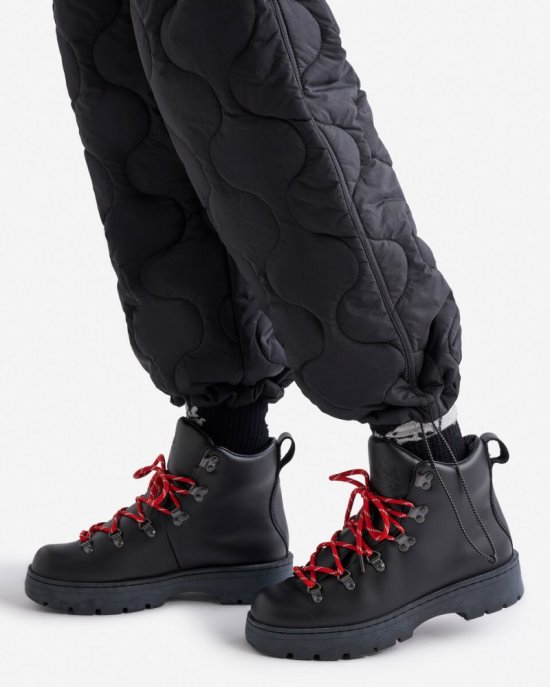 Roots Quilted Track Pant - BLACK
