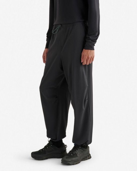 Roots Active Woven Flight Pant - BLACK