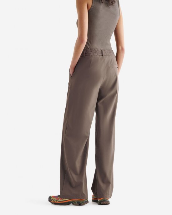 Roots Anywhere Trouser - ACORN BROWN